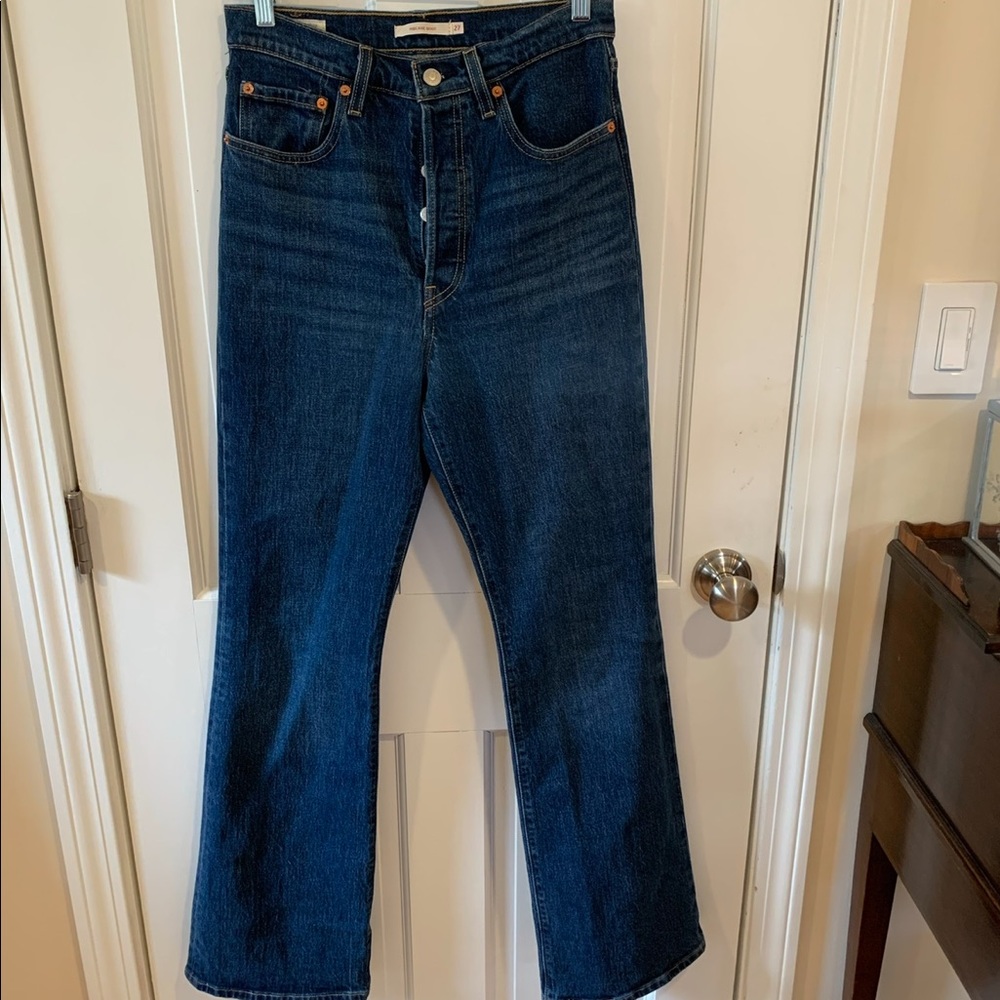 Levi’s Bootcut dark wash jeans